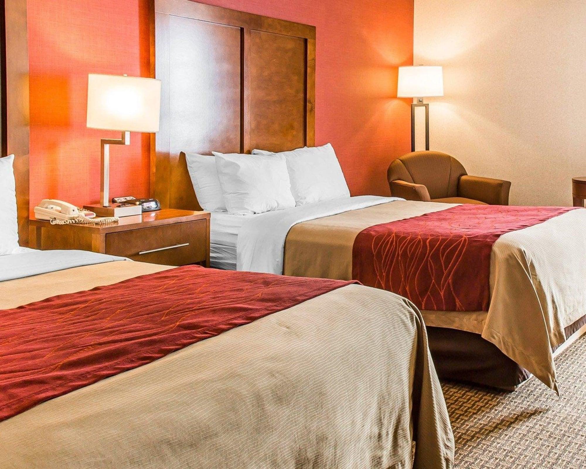 Comfort Inn Boston Exterior photo