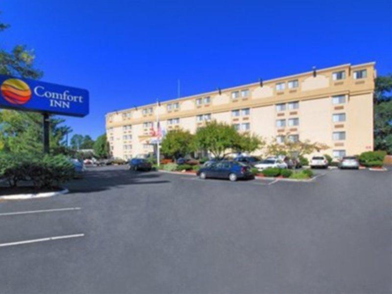 Comfort Inn Boston Exterior photo